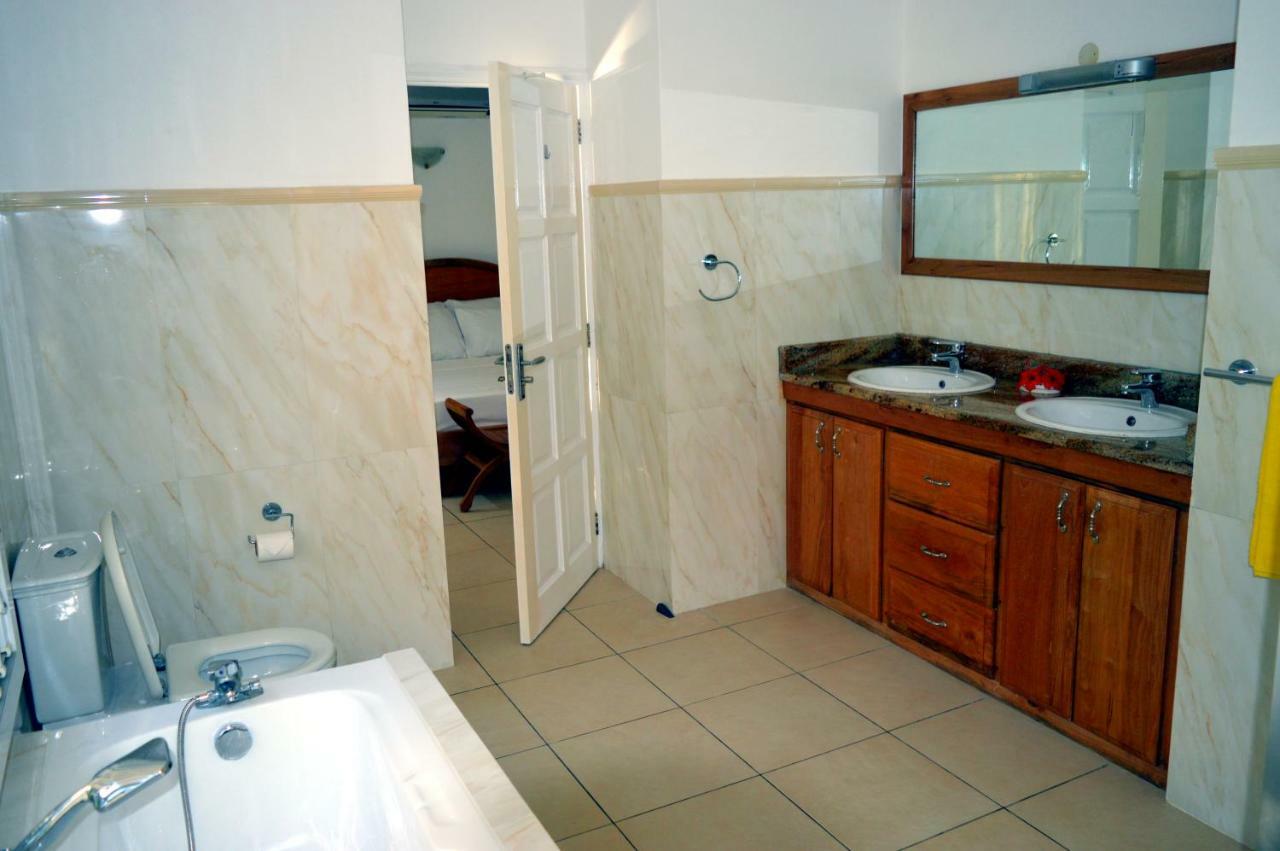 Sundown Beach Villa Гласи Экстерьер фото